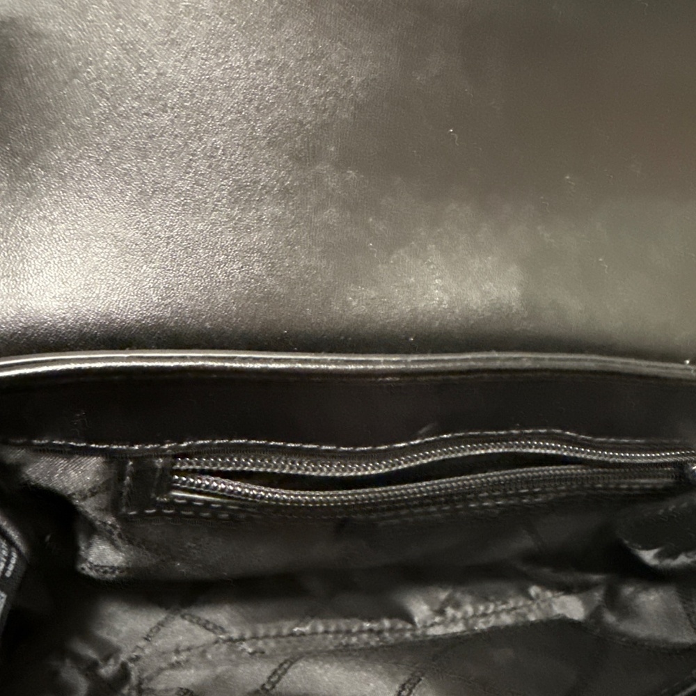 Michael Kors Black Shoulder Bag with Chain Strap - Picture 7 of 10